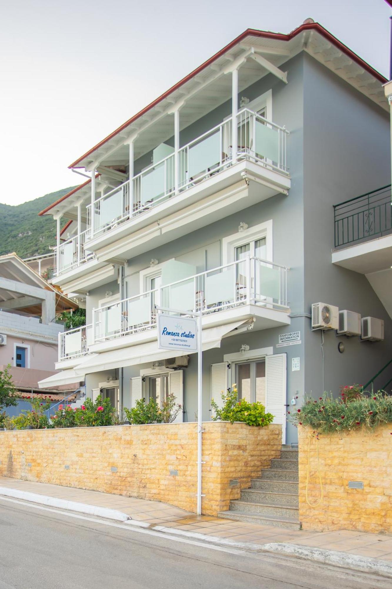 Romanza Studios Vasiliki Exterior foto