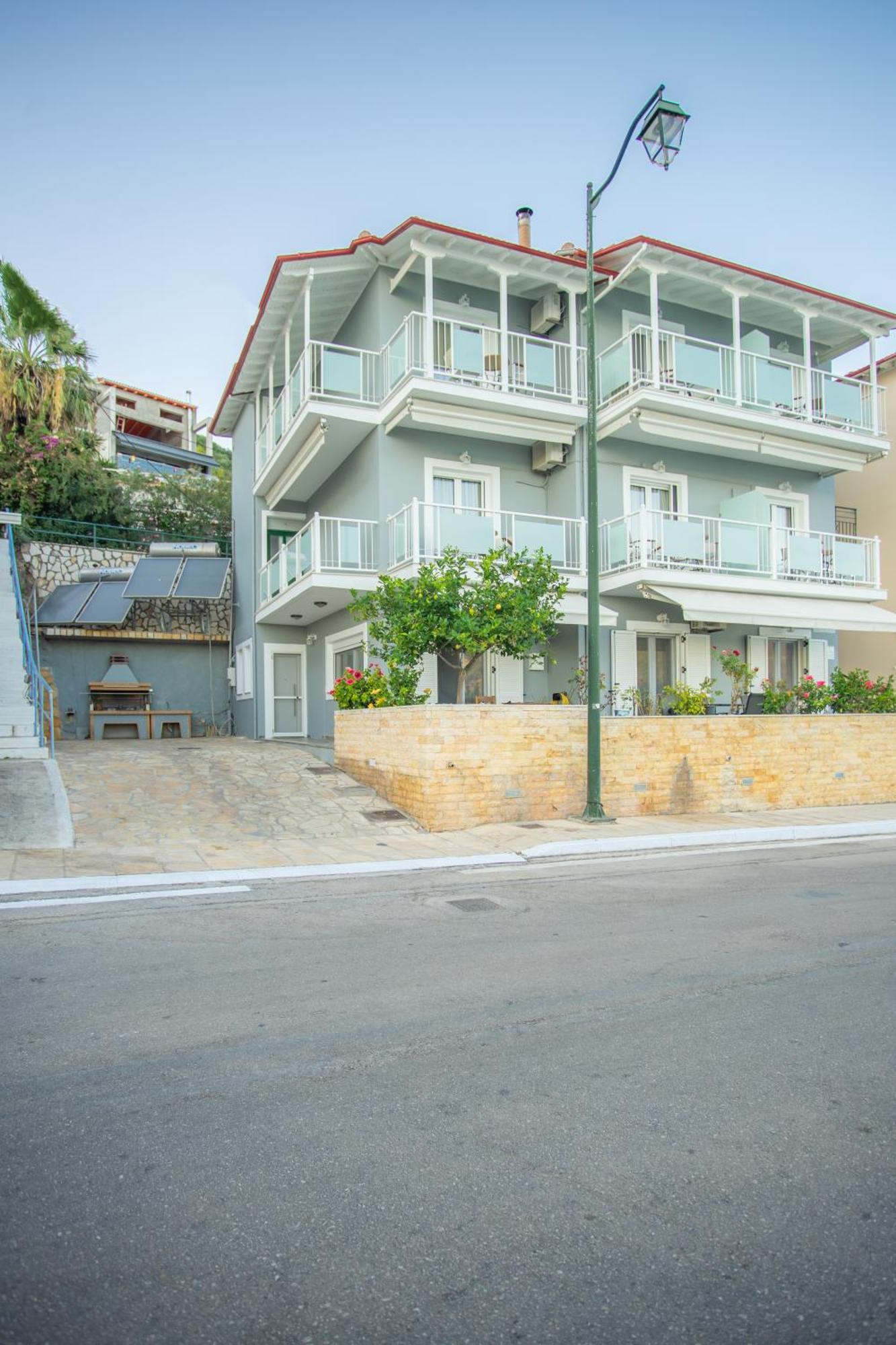 Romanza Studios Vasiliki Exterior foto